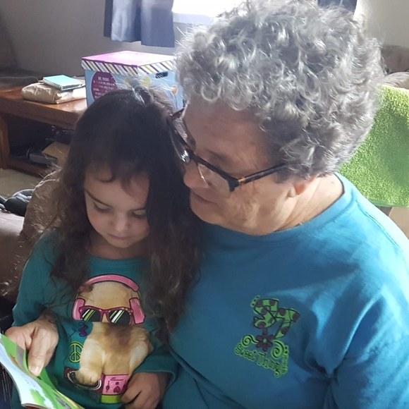 Meet your Posher, Sandra - Picture 1 of 1